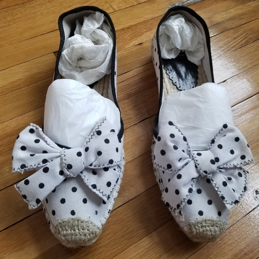 Ras Women's Black and White Espadrilles Size 10.5